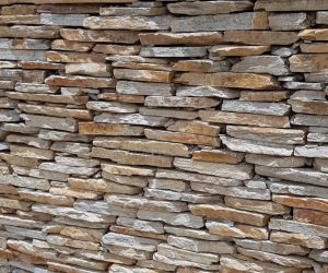 Beige-Quartzite-Strip-Wlling-1-845x684
