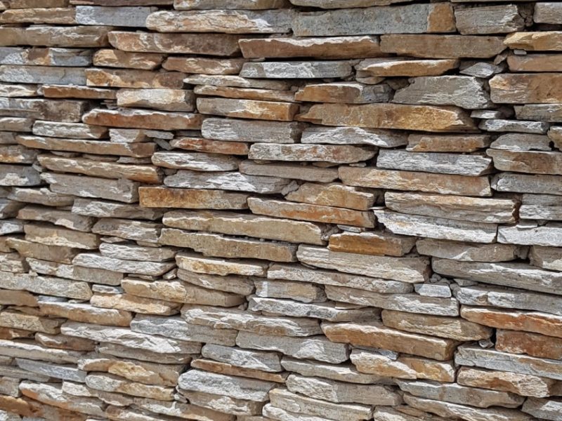 Beige-Quartzite-Strip-Wlling-1-845x684